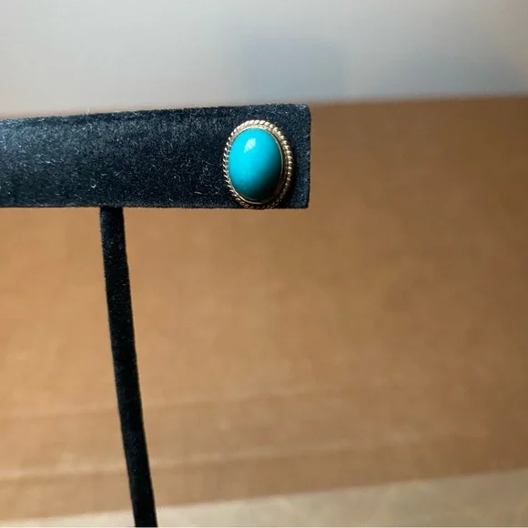 Vintage 14K Turquoise Stud Earrings